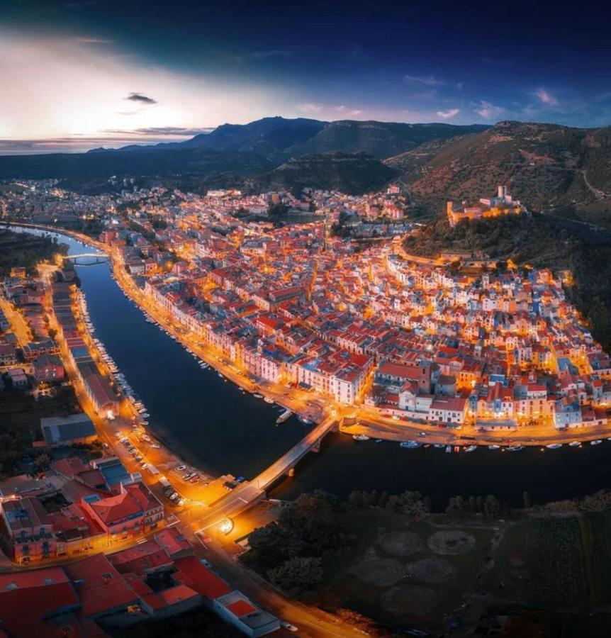 Casa Muruidda Di Mario Stara Bosa Buitenkant foto