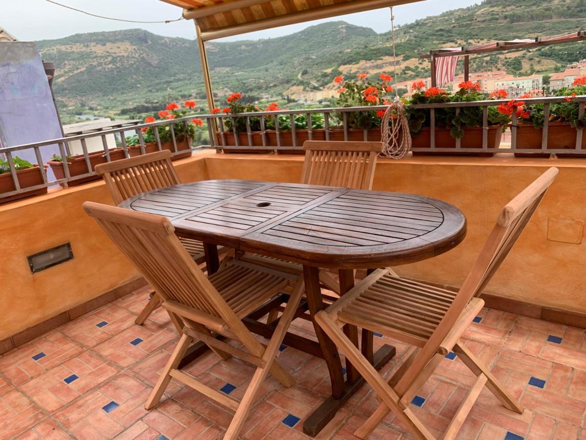 Casa Muruidda Di Mario Stara Bosa Buitenkant foto
