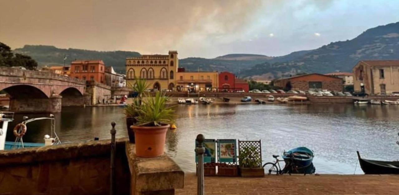 Casa Muruidda Di Mario Stara Bosa Buitenkant foto