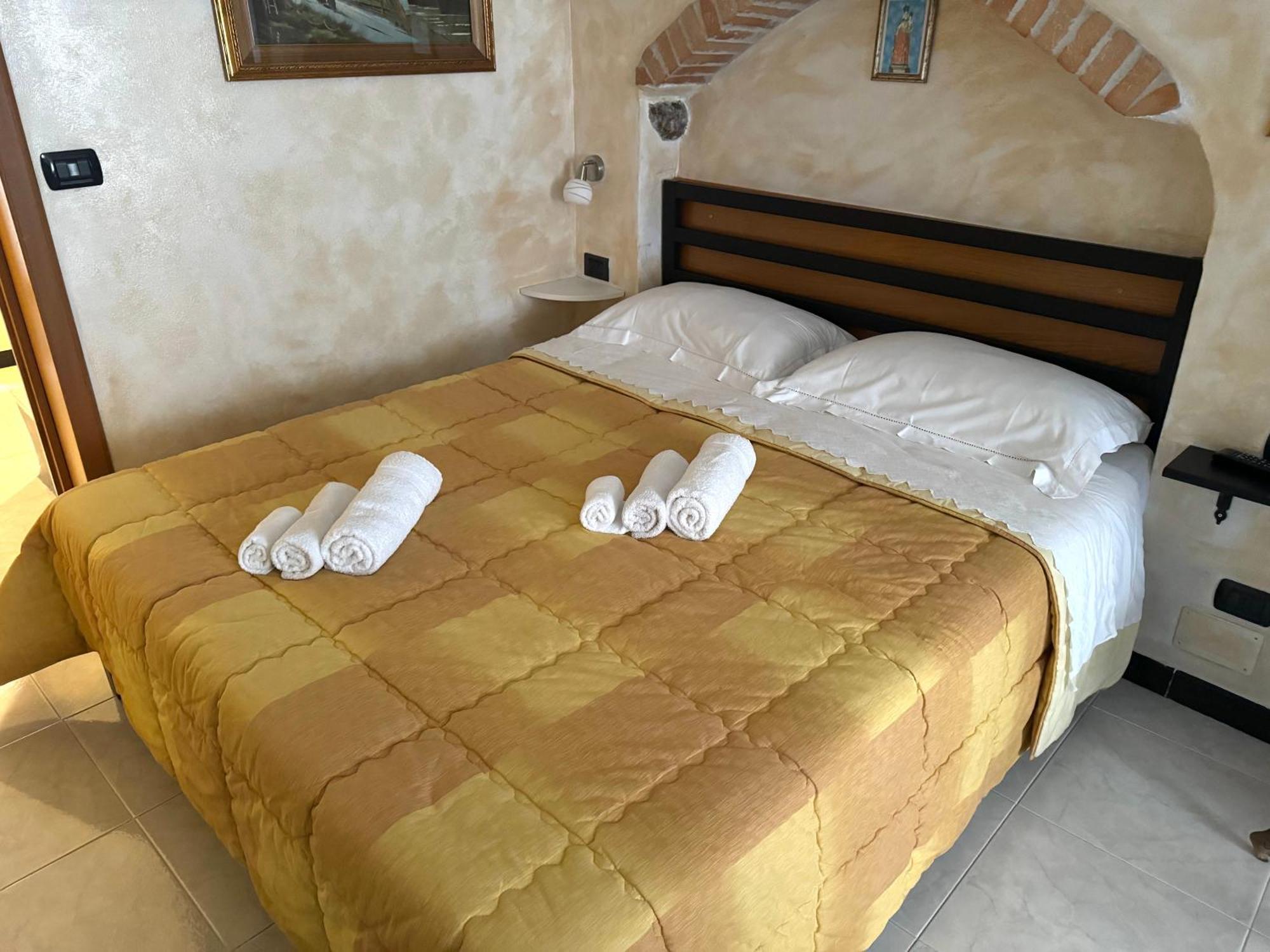 Casa Muruidda Di Mario Stara Bosa Buitenkant foto